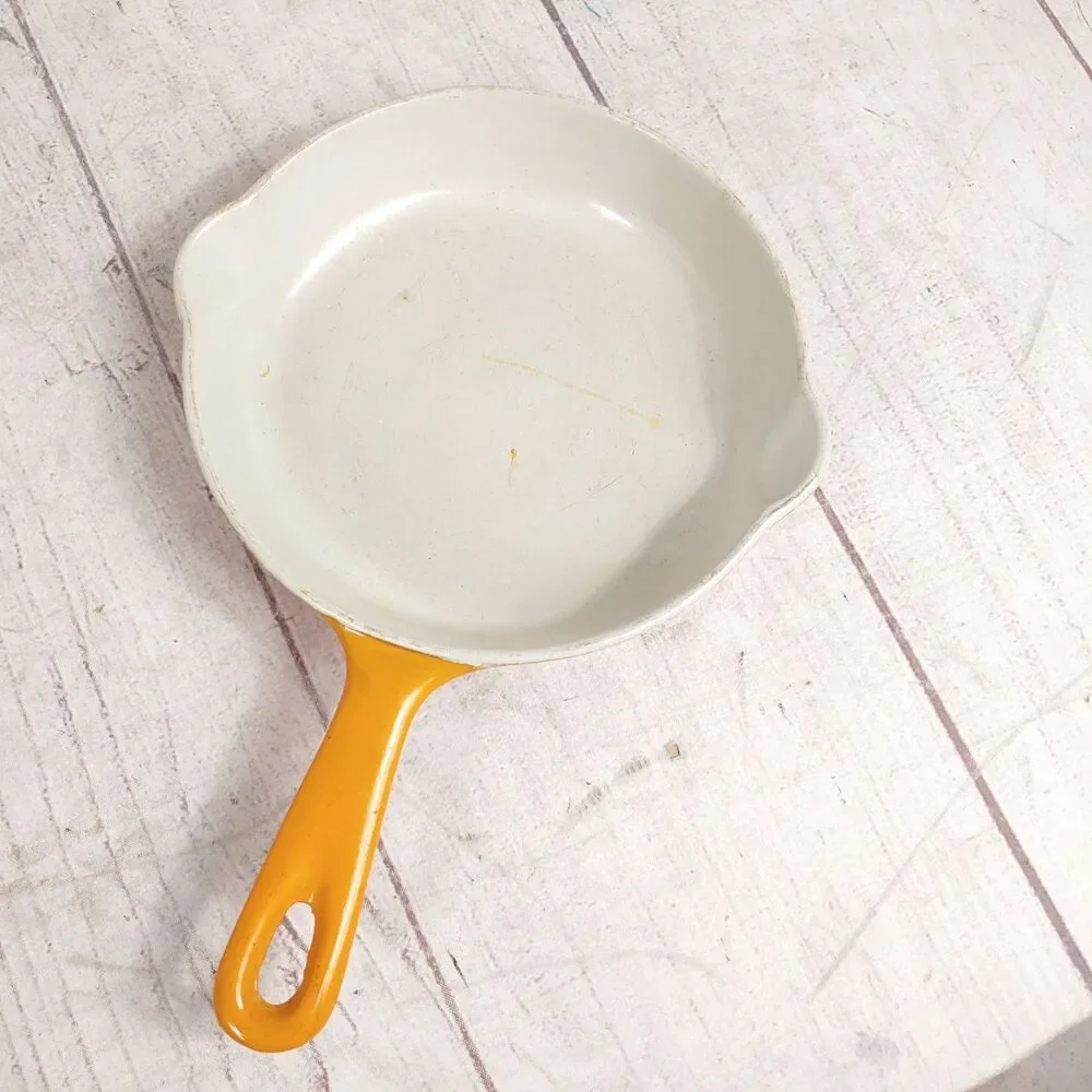 VINTAGE - Cousances Le Creuset #16 Orange Flame 6